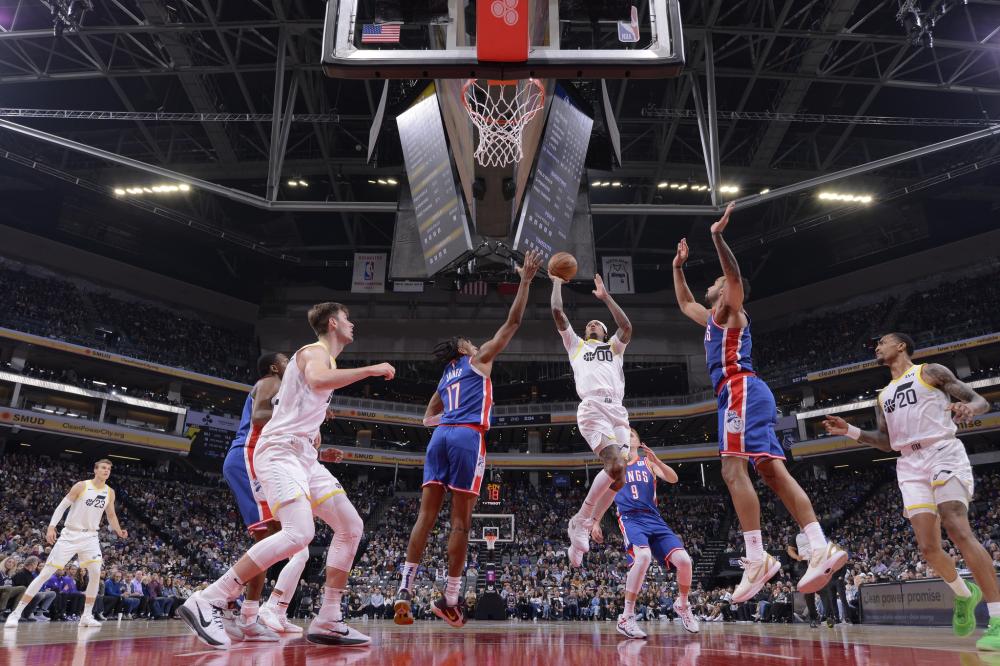 赛场战火如 赛场战火如