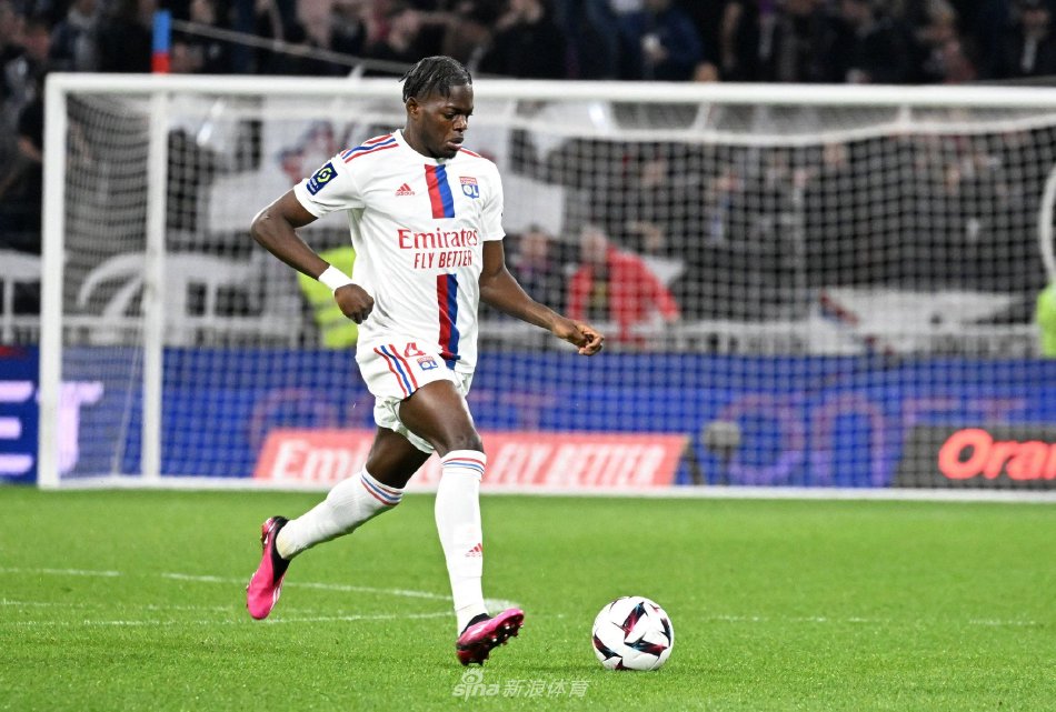 FIBA发布亚洲杯决赛球迷投票 仅17.2%看好中国男篮赢球